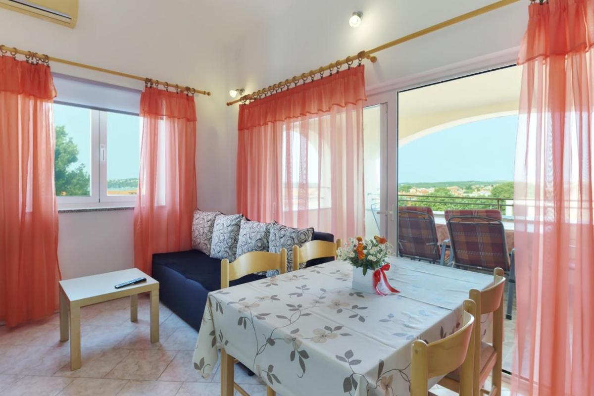 Diana In Medulin * Istrien Hotel Екстериор снимка