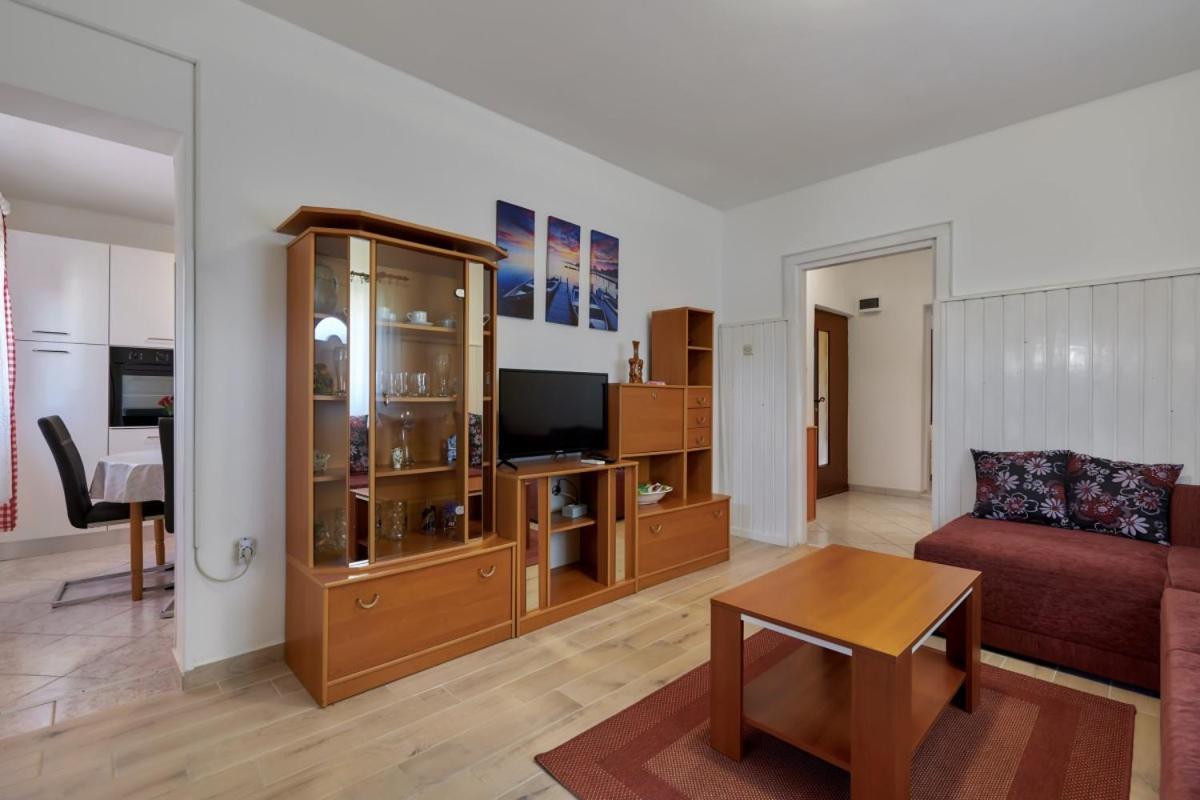 Diana In Medulin * Istrien Hotel Екстериор снимка