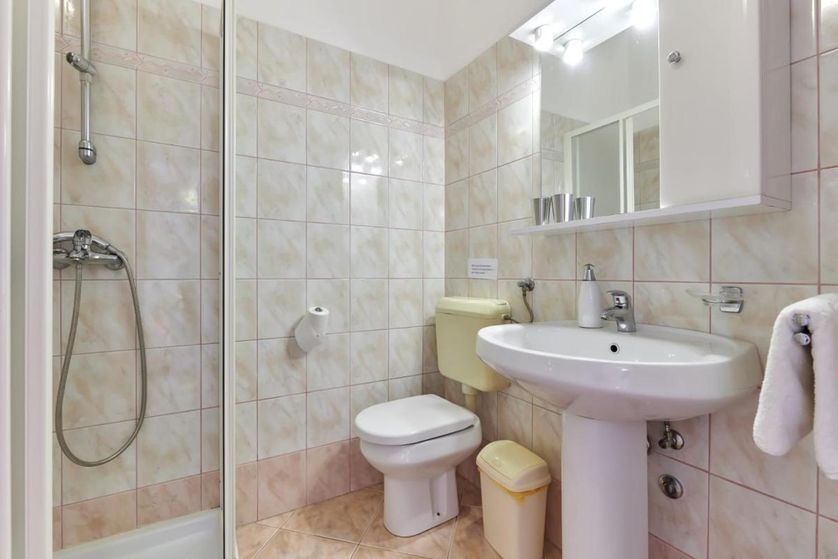 Diana In Medulin * Istrien Hotel Екстериор снимка